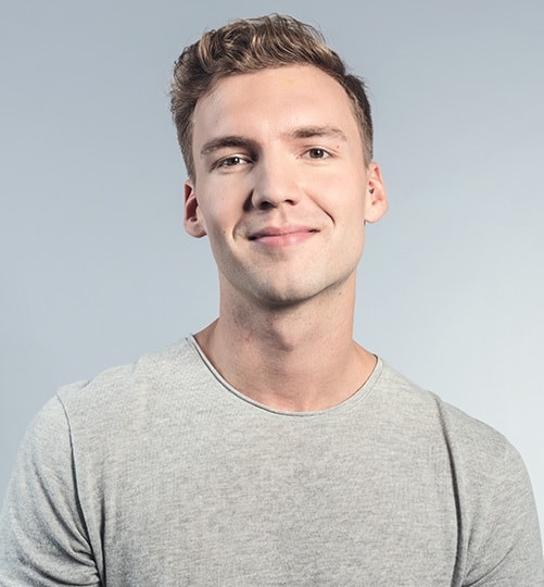 Krat&scaron;&iacute; sestřih