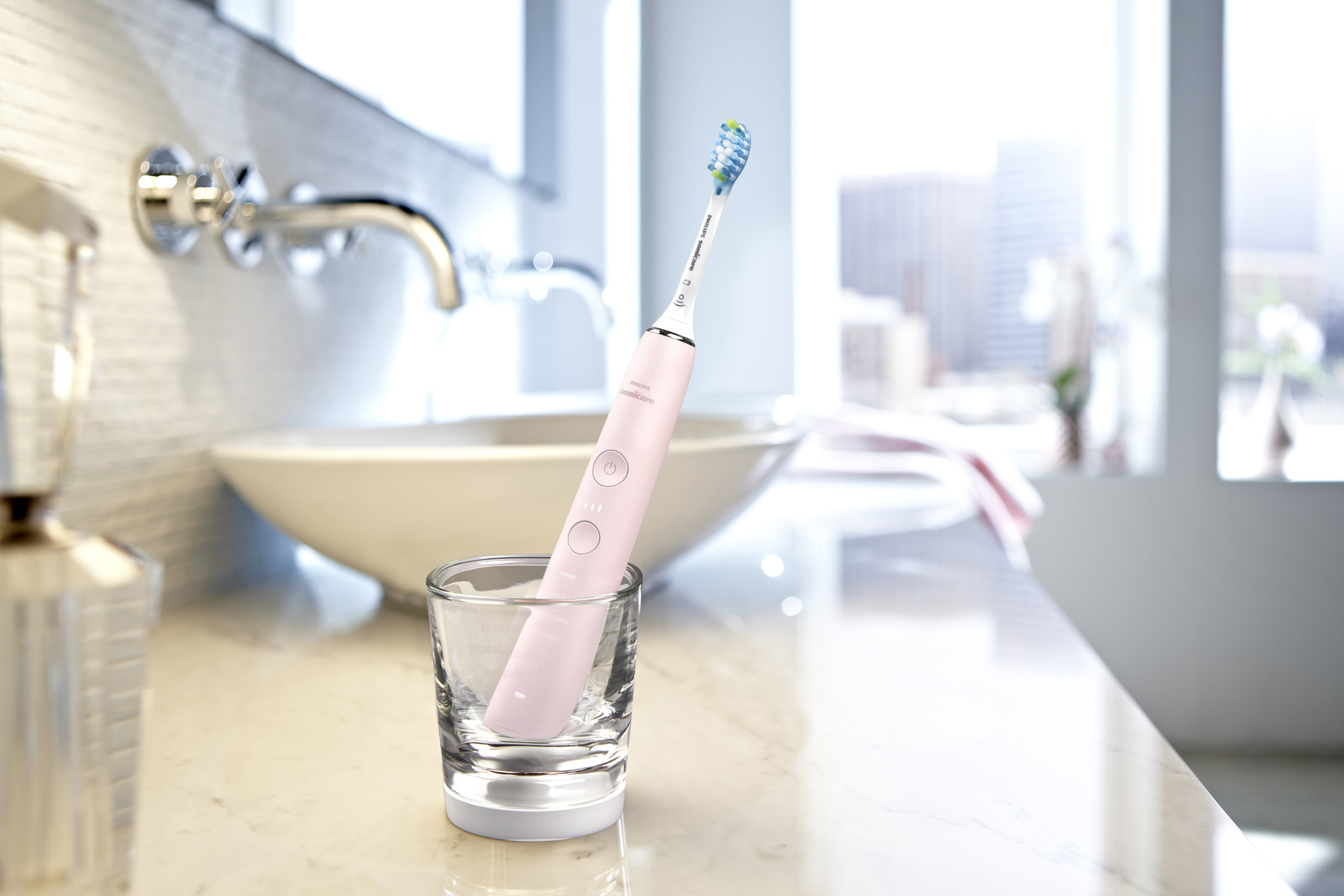 Ako sa starať o elektrickú zubnú kefku Philips Sonicare